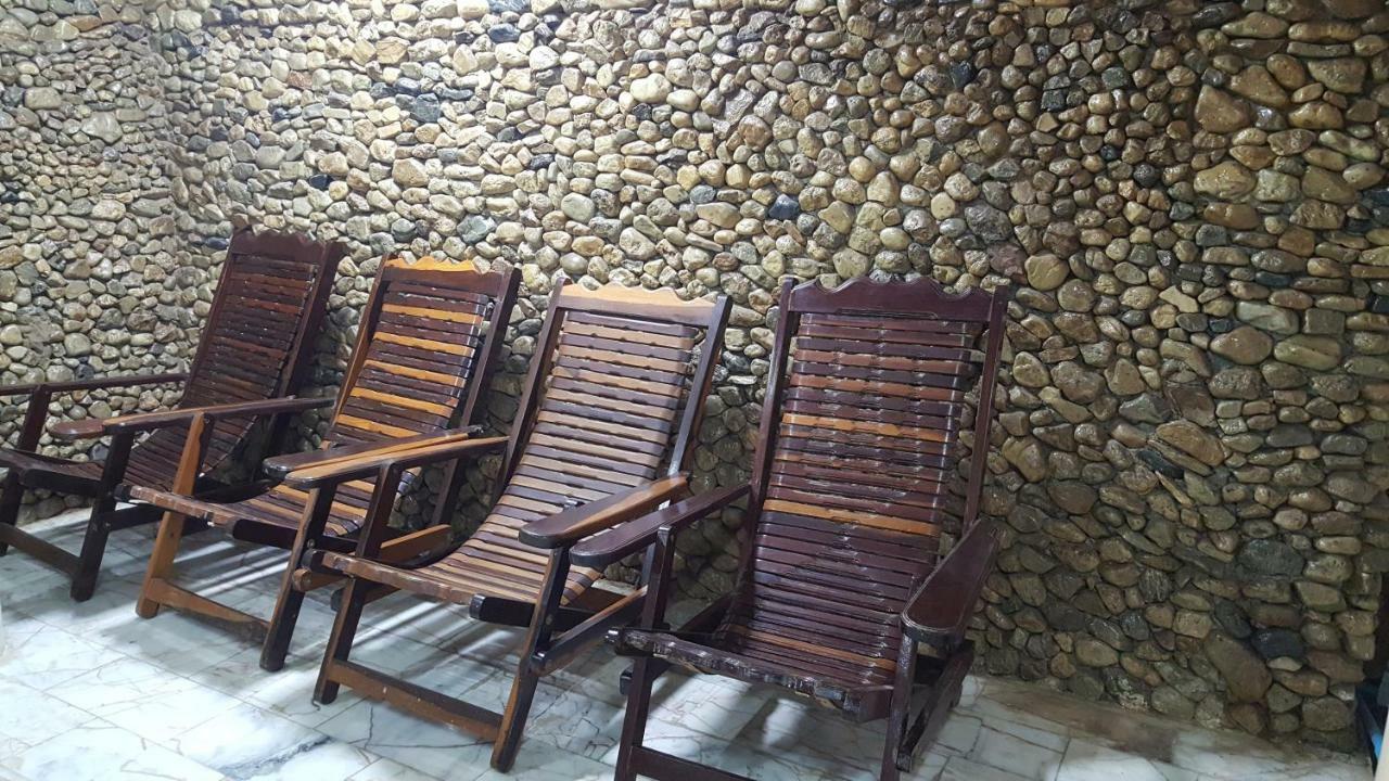 فندق Ratmanee House كانتْشانابوري المظهر الخارجي الصورة